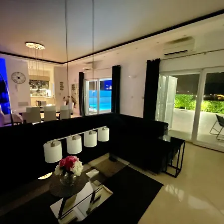 Luxury Eternity - Marvelous Sea View - Box Spring Beds - Opatija-poljane Poljane
